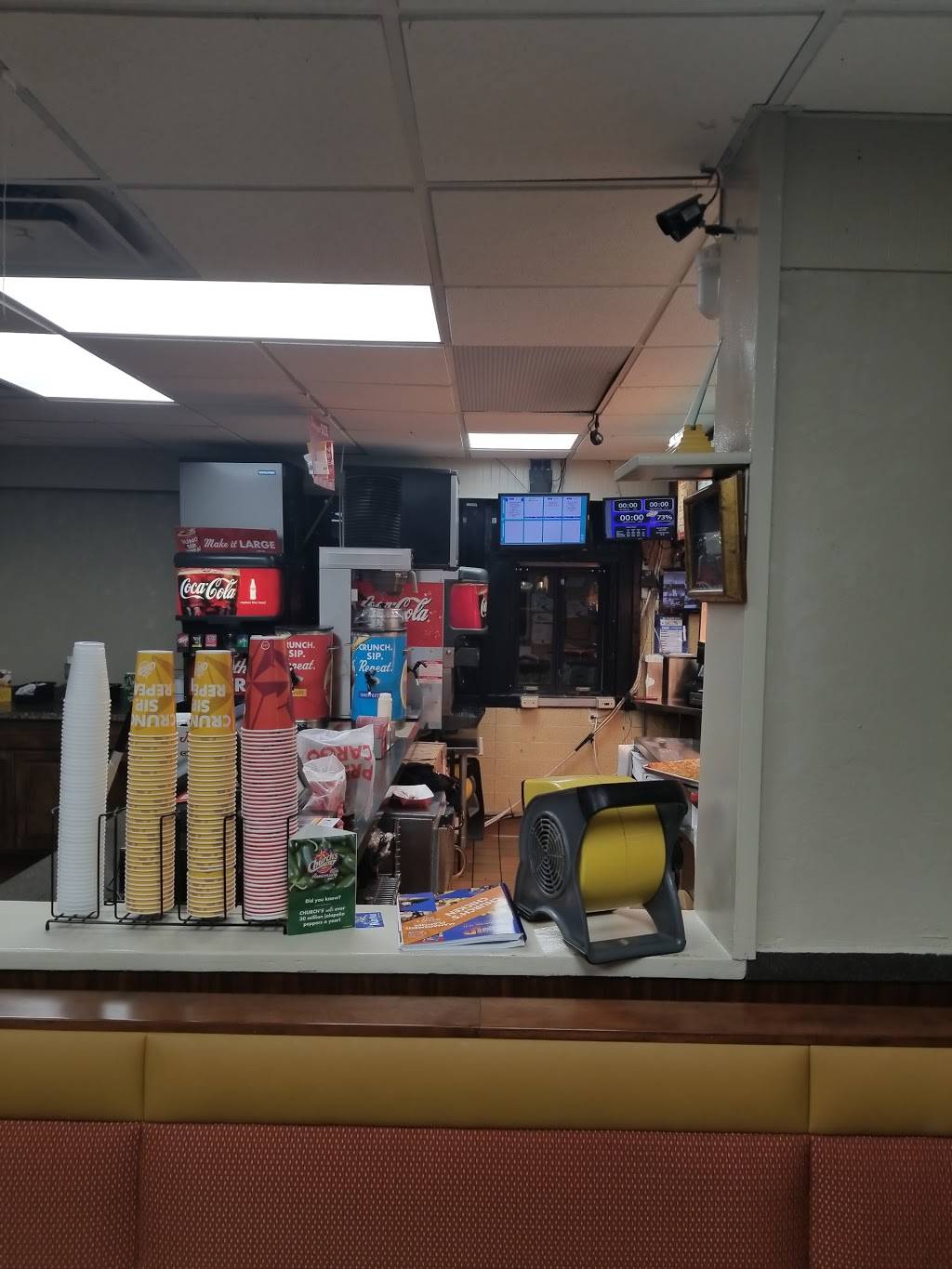 Churchs Chicken | restaurant | 9253 N Pennsylvania Ave, Oklahoma City, OK 73120, USA | 4058426475 OR +1 405-842-6475