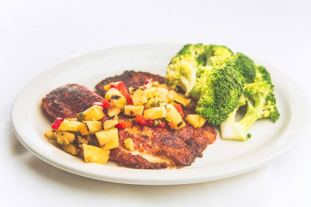 Sportsmens Den | restaurant | 15001 Sibley Rd, Riverview, MI 48193, USA | 7344794800 OR +1 734-479-4800