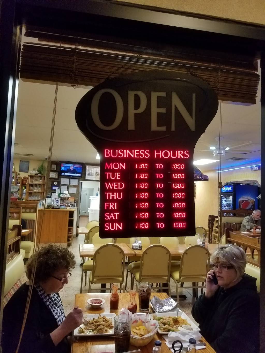 El Cazador | restaurant | 405 Main St, Gretna, VA 24557, USA | 4346562355 OR +1 434-656-2355