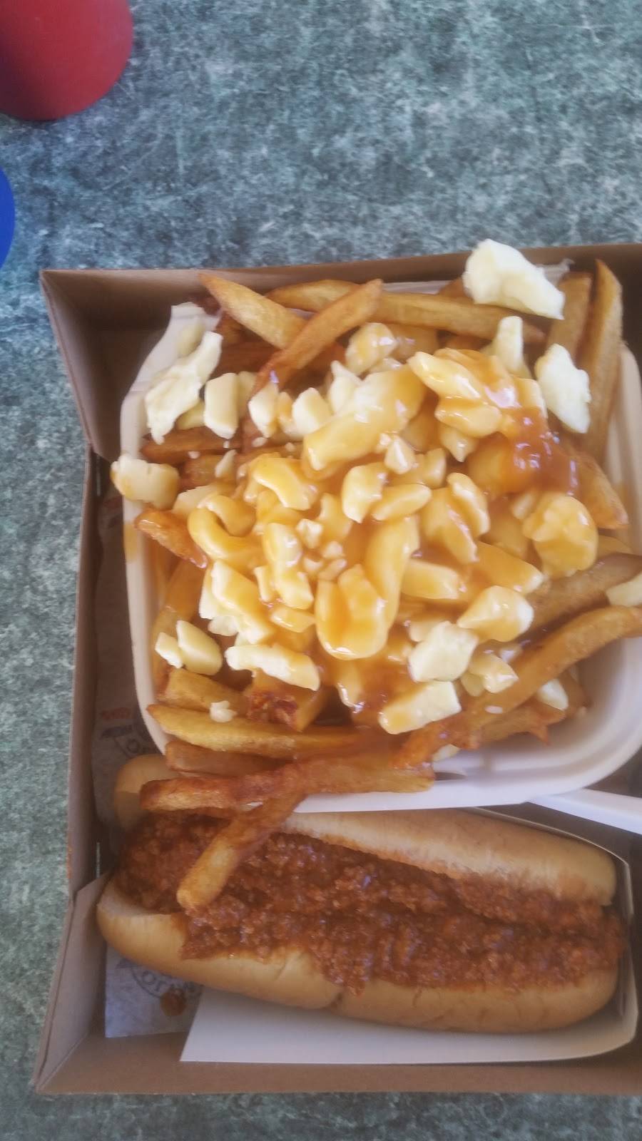 Cantine du Coin | restaurant | 528 Rue Notre Dame, Saint-Chrysostome, QC J0S 1R0, Canada | 4508261313 OR +1 450-826-1313