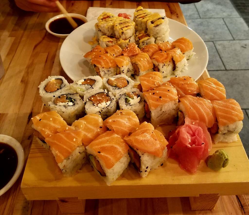 Shinju Sushi | restaurant | 1375 E 53rd St, Chicago, IL 60615, USA | 7739666669 OR +1 773-966-6669