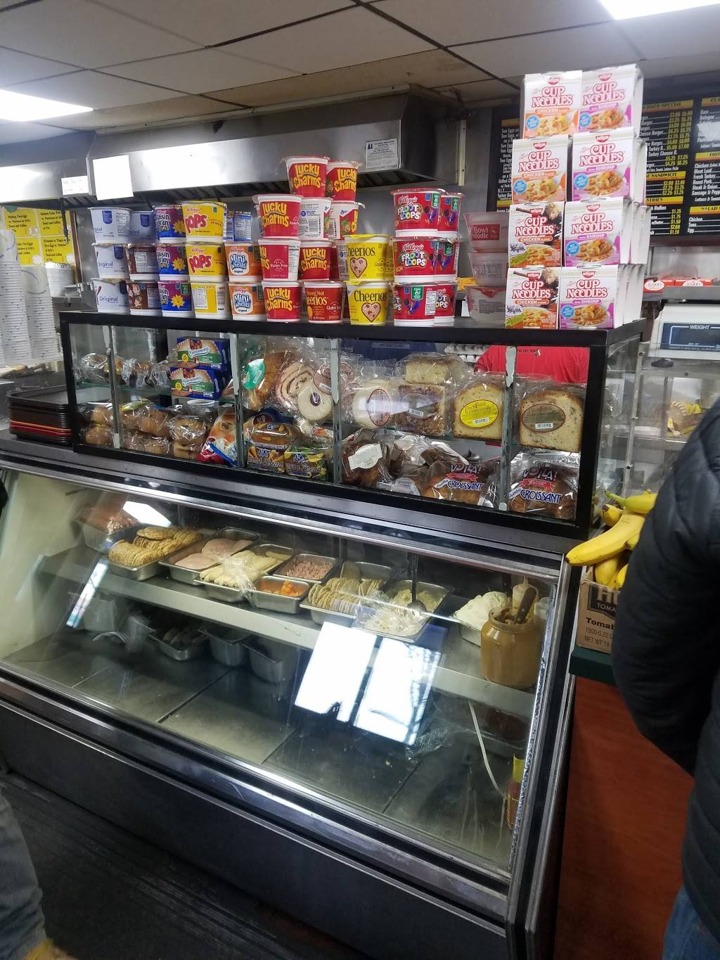 Carmines | restaurant | 146-46 Liberty Ave, Jamaica, NY 11435, USA | 7185266970 OR +1 718-526-6970