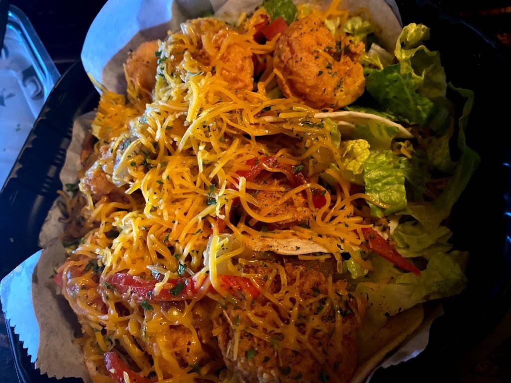 Tashias Cocktails and Cuisine | restaurant | 1641 W Hunting Park Ave, Philadelphia, PA 19140, USA | 2152282201 OR +1 215-228-2201