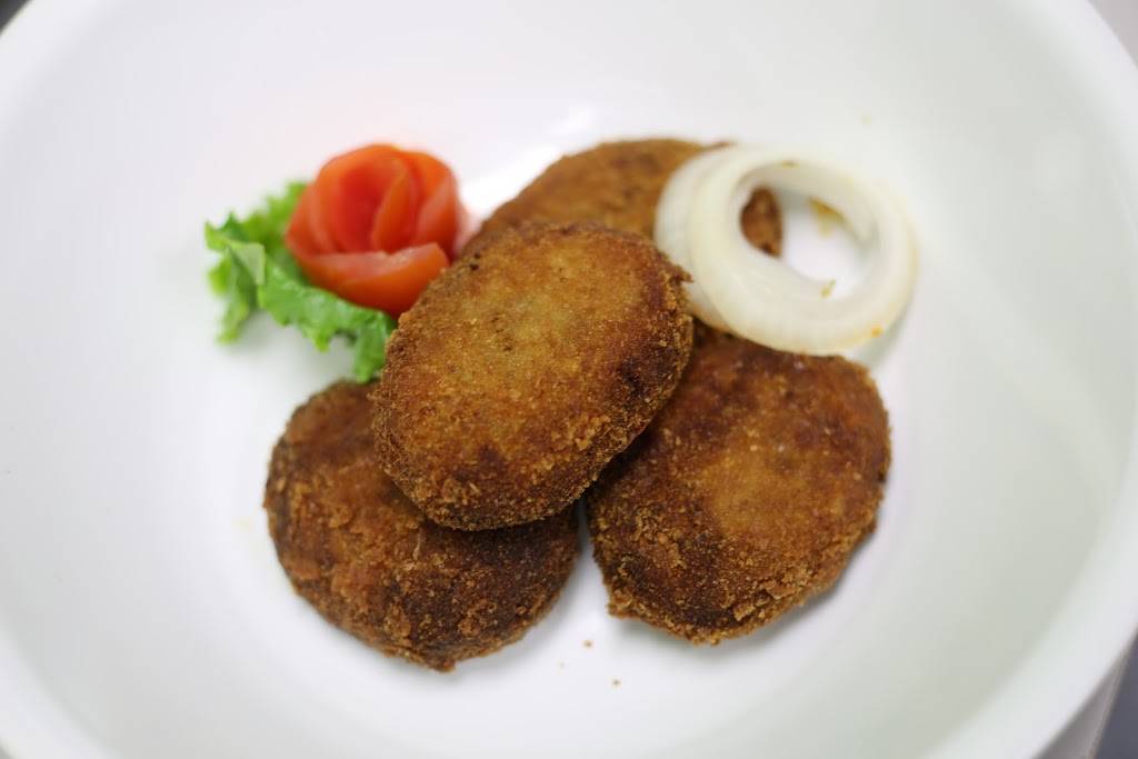 Gigis Spice Corner - Best Indian Restaurant in London, Ontario | meal takeaway | 1761 Oxford St E, London, ON N5V 2Z6, Canada | 5194534445 OR +1 519-453-4445