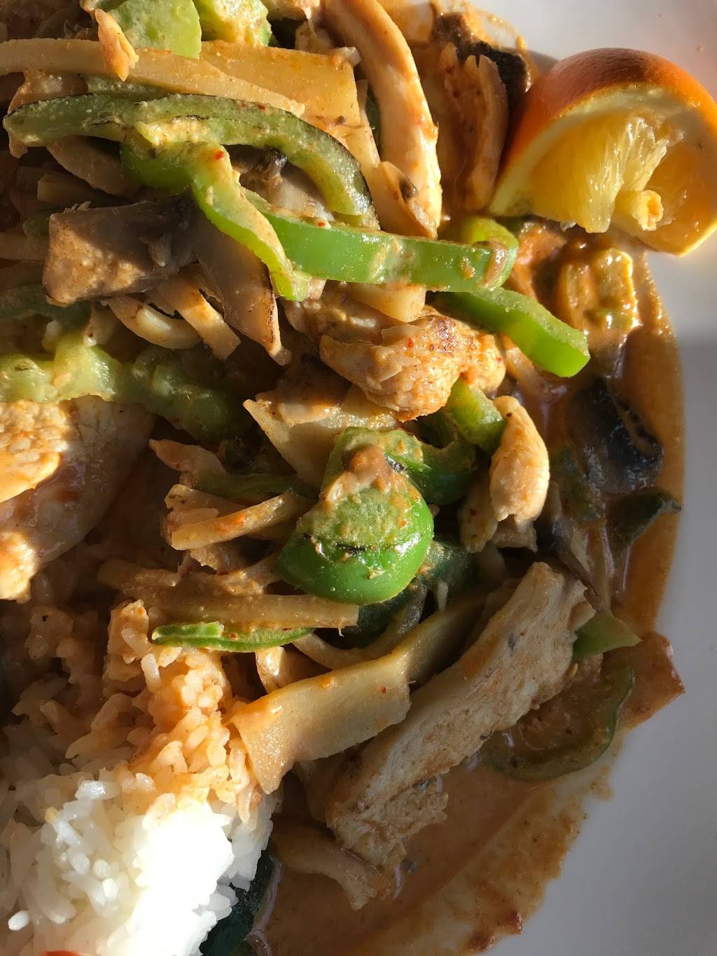 Bangkok Express | restaurant | 1174 W Hill Rd #4, Flint, MI 48507, USA | 8104842169 OR +1 810-484-2169