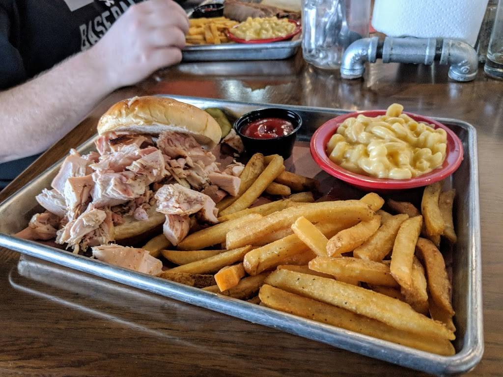 DOCs Smokehouse & Craft Bar | restaurant | 19081 Old Lagrange Rd #105, Mokena, IL 60448, USA | 7089955533 OR +1 708-995-5533