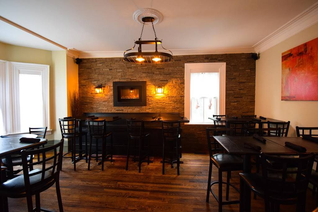 The Schomberg Pub & Patio | restaurant | 226 Main St, Schomberg, ON L0G 1T0, Canada | 9059397151 OR +1 905-939-7151