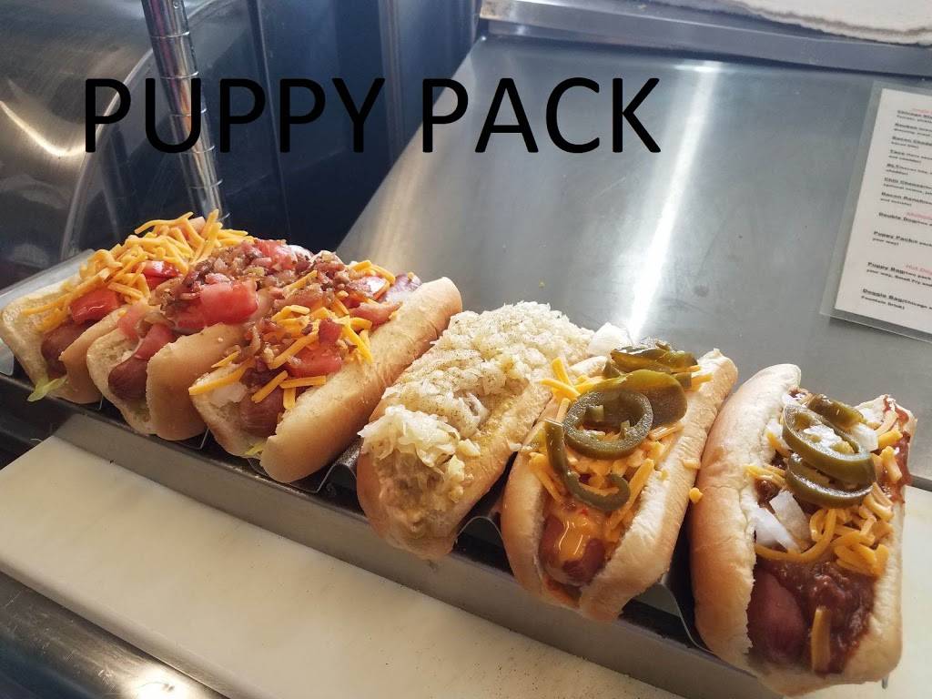 Steves deli dog house of coral ridge mall | restaurant | 1451 Coral Ridge Ave, Coralville, IA 52241, USA | 3199303173 OR +1 319-930-3173