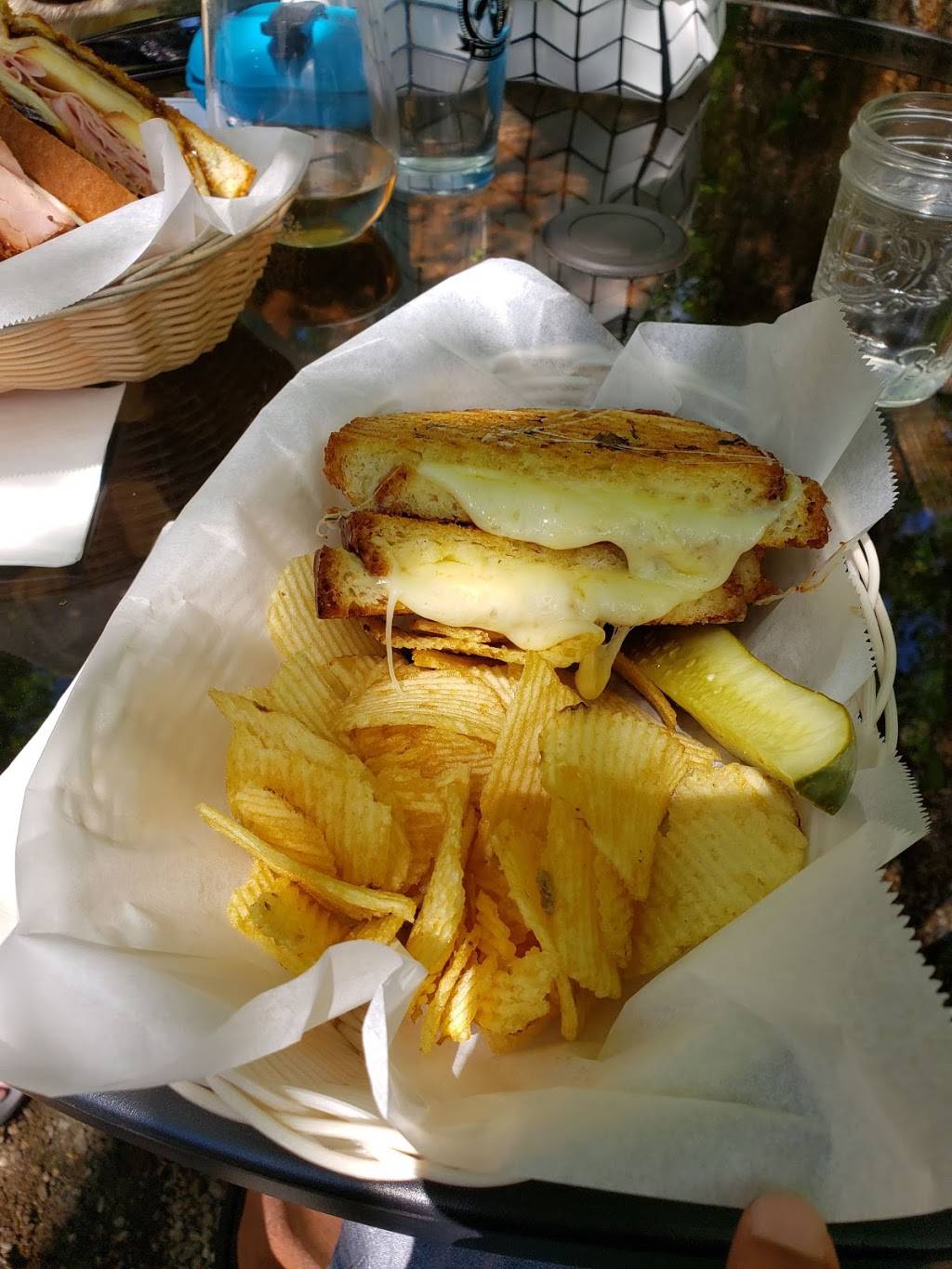 MKT: Grafton | restaurant | 162 Main St, Grafton, VT 05146, USA | 8028432255 OR +1 802-843-2255
