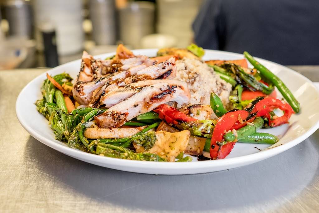 AquaBrew | restaurant | 150 S L B J Dr, San Marcos, TX 78666, USA | 5123532739 OR +1 512-353-2739