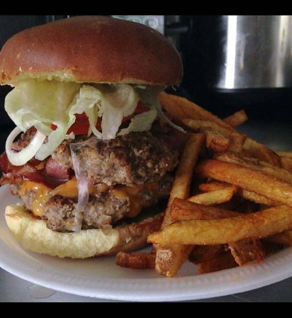 Flame and Frostbite | restaurant | 4 Erie St N, Merlin, ON N0P 1W0, Canada | 2263478134 OR +1 226-347-8134