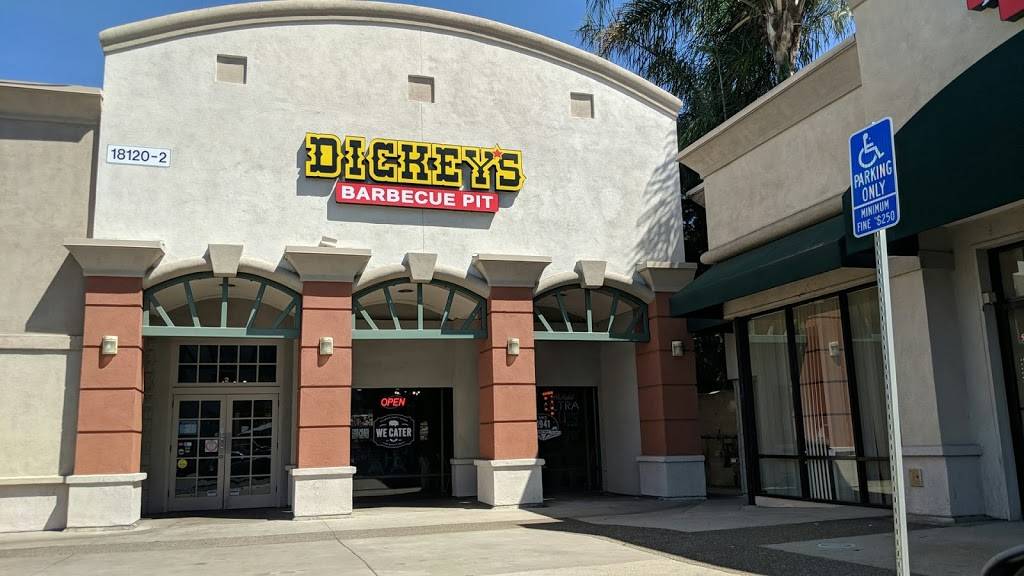 Dickeys Barbecue Pit | restaurant | 18120-2 Brookhurst St Unit 2, Fountain Valley, CA 92708, USA | 7148878022 OR +1 714-887-8022