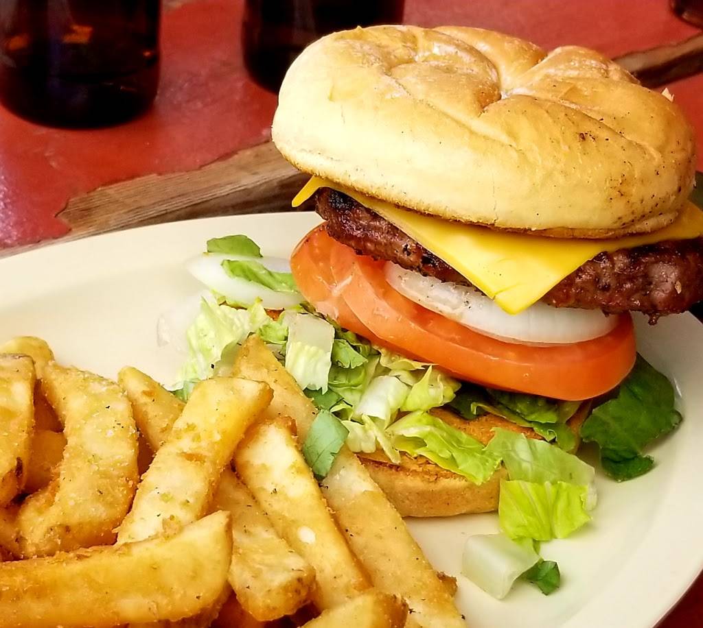 Roadrunner Restaurant | restaurant | 47801 N Black Canyon Hwy, New River, AZ 85087, USA | 6234659903 OR +1 623-465-9903