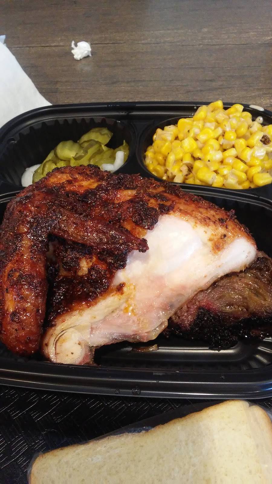 True Texas BBQ | restaurant | 1702 11th St, Huntsville, TX 77340, USA | 9367303560 OR +1 936-730-3560