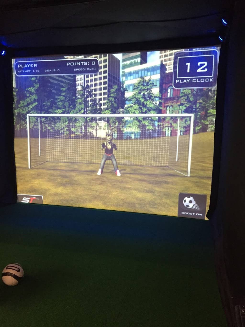 Jungle Hut Entertainment | restaurant | 2289 Barton St E #8, Hamilton, ON L8E 2W8, Canada | 9055735000 OR +1 905-573-5000