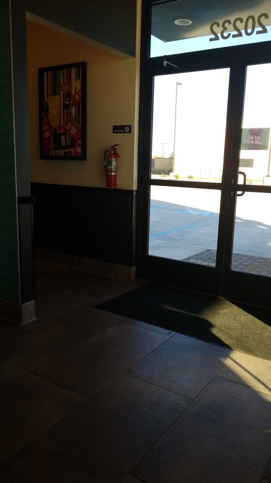 Taco Bell | meal takeaway | 20232 Champion Forest Dr, Spring, TX 77379, USA | 8327170584 OR +1 832-717-0584