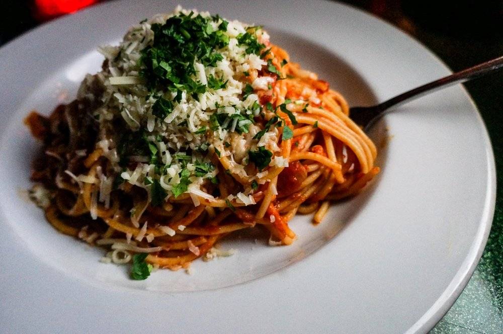 Emmys Spaghetti Shack | restaurant | 3230 Mission St, San Francisco, CA 94110, USA | 4152062086 OR +1 415-206-2086