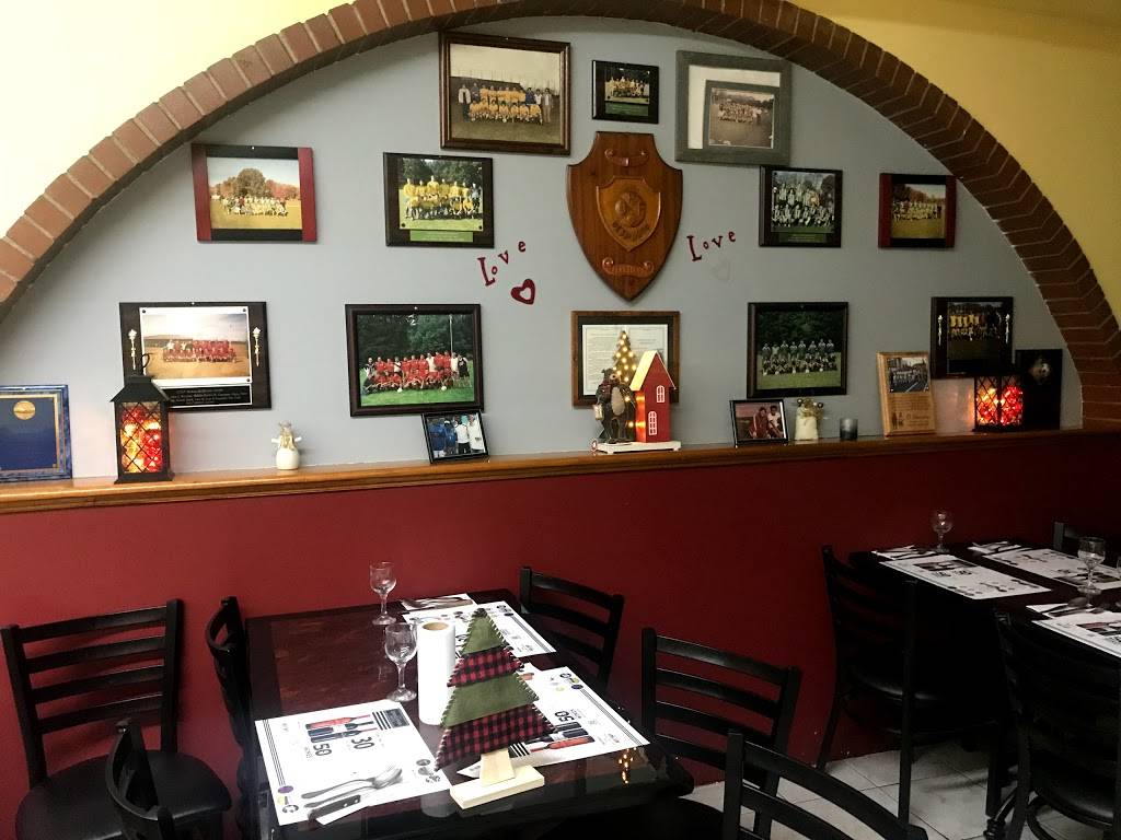 Ferreirense | restaurant | 115 Main St, Newark, NJ 07105, USA | 9738179114 OR +1 973-817-9114