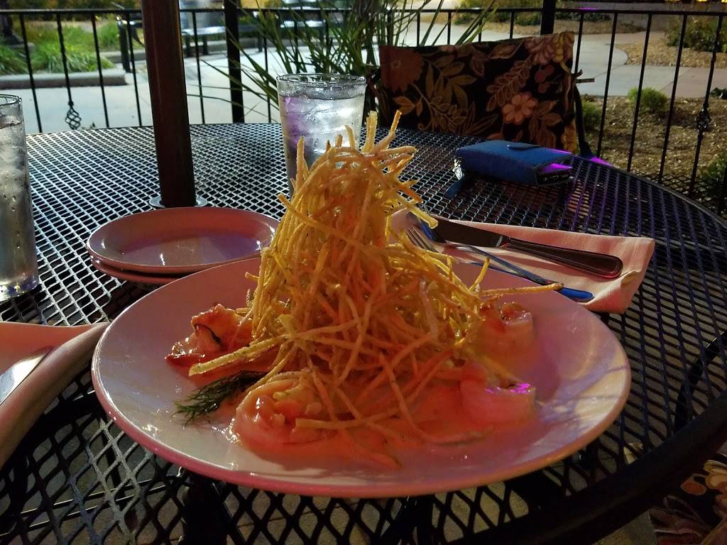 Brushi Bistro & Bar | restaurant | 721 N 132nd St, Omaha, NE 68154, USA | 4028846878 OR +1 402-884-6878