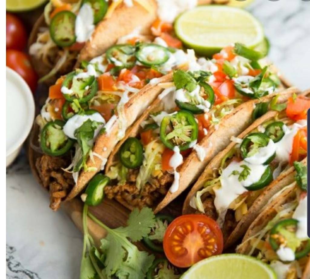 Taqueria el pollo | restaurant | 223 Bowdoin St, Dorchester, MA 02122, USA | 8572713649 OR +1 857-271-3649