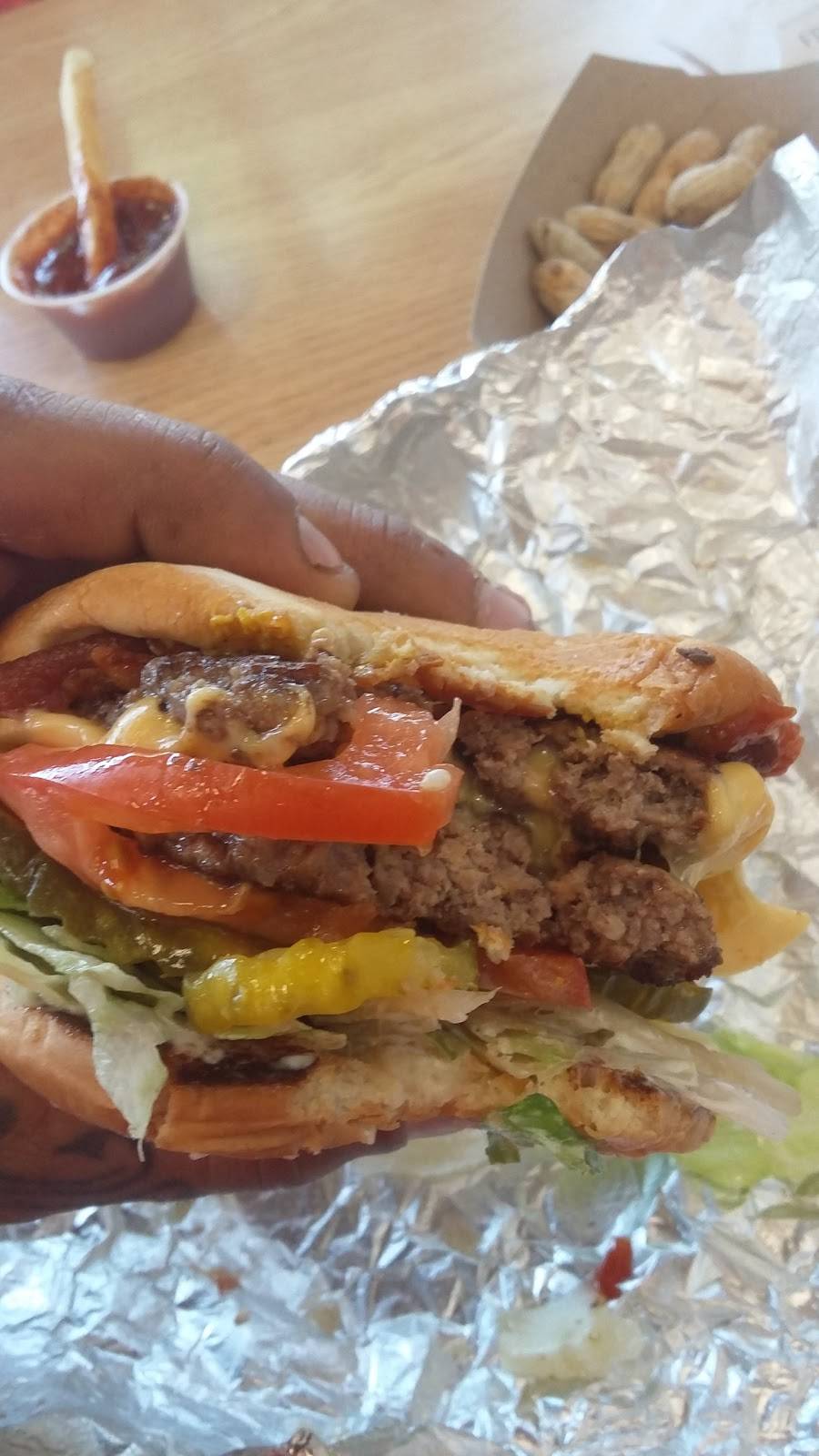 Five Guys | meal takeaway | 260 E Basse Rd, San Antonio, TX 78209, USA | 2108226200 OR +1 210-822-6200
