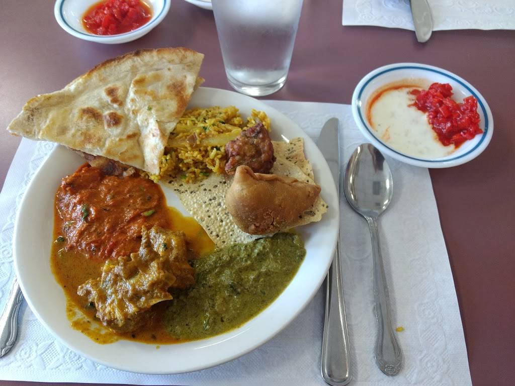 INDIA VILLAGE | restaurant | 2110 W Lindsey St, Norman, OK 73069, USA | 4052172288 OR +1 405-217-2288