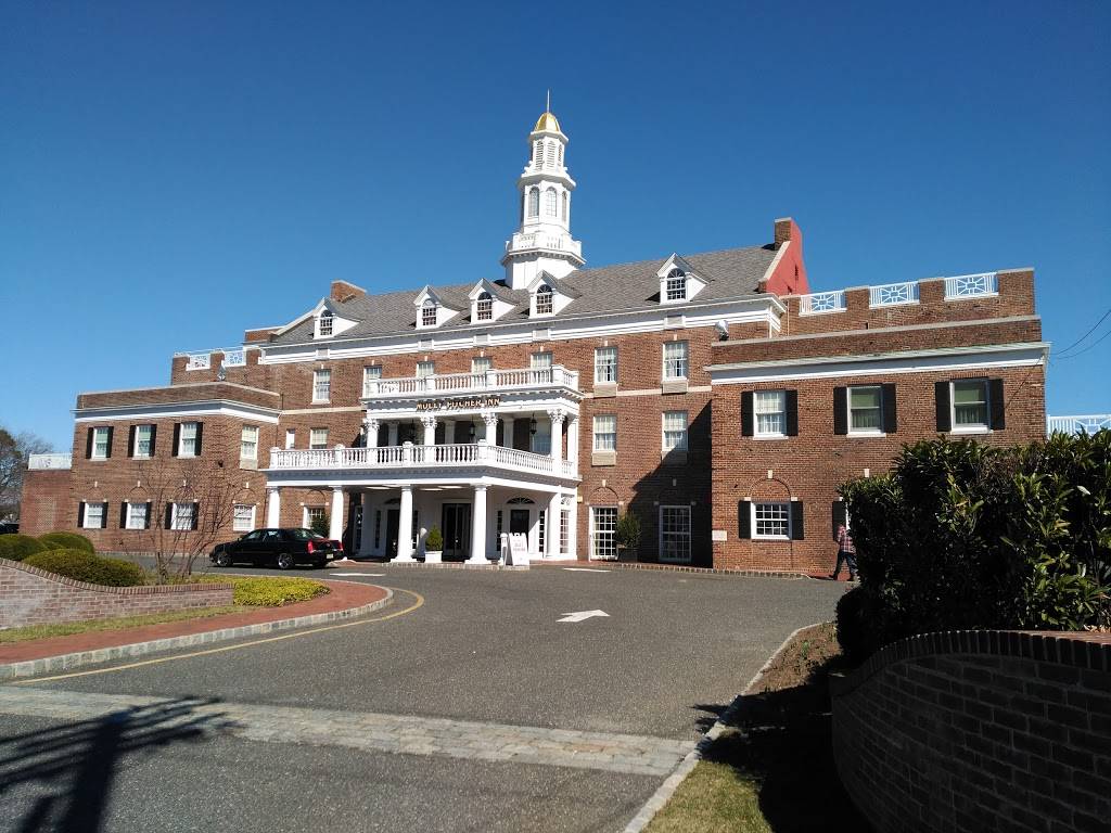 The Molly Pitcher Inn | restaurant | 88 Riverside Ave, Red Bank, NJ 07701, USA | 7327472500 OR +1 732-747-2500