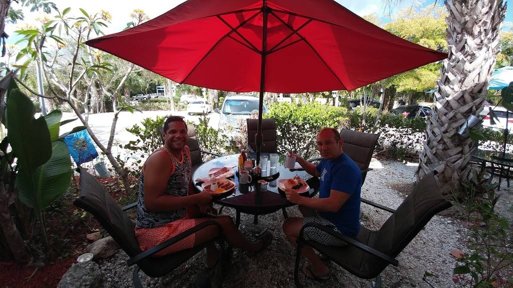 Rosies Cafe & Grill | restaurant | 2330 Palm Ridge Rd #1, Sanibel, FL 33957, USA | 2395790807 OR +1 239-579-0807