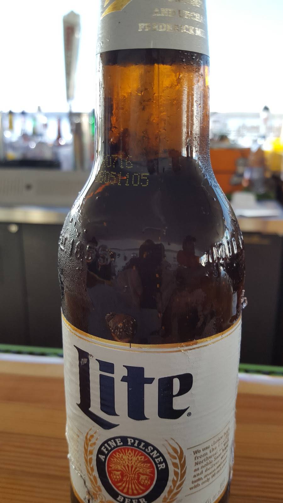 Sunset Cafe | restaurant | 111 River Rd, Chesapeake City, MD 21915, USA | 4108852270 OR +1 410-885-2270