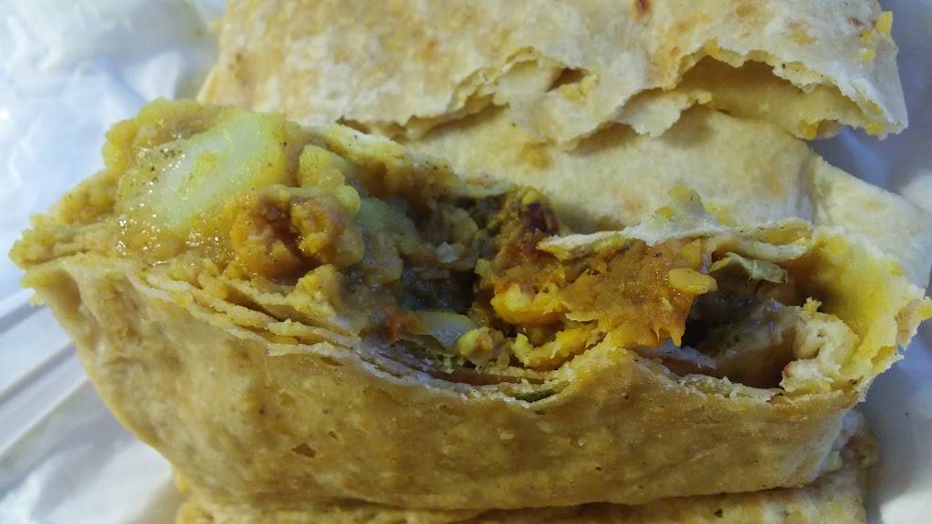 Bobby Bs Roti Shop | restaurant | 1176 Fairfield Ave, Bridgeport, CT 06605, USA | 2035405937 OR +1 203-540-5937