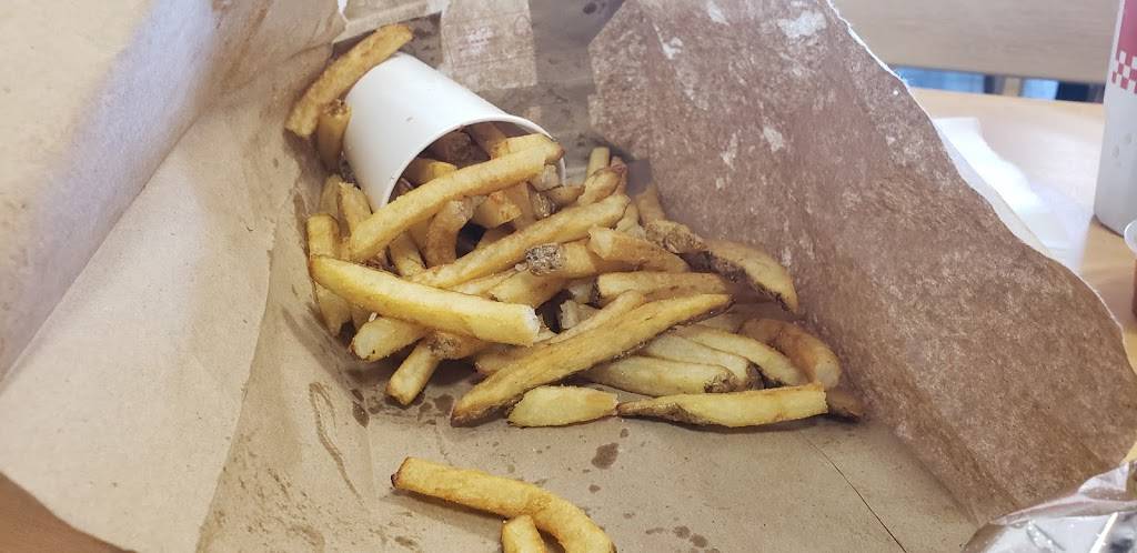 Five Guys | meal takeaway | 265 N Broadway, Hicksville, NY 11801, USA | 5168228022 OR +1 516-822-8022