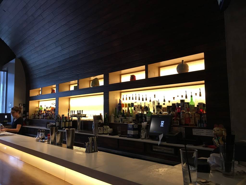 Tavernakaya | restaurant | 27 E Main St, Madison, WI 53703, USA | 6082861548 OR +1 608-286-1548