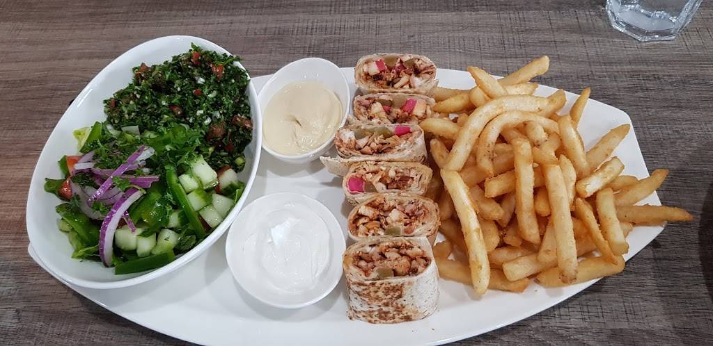 Mashawi | restaurant | 572 King St N, Waterloo, ON N2L 6L3, Canada | 5198808008 OR +1 519-880-8008