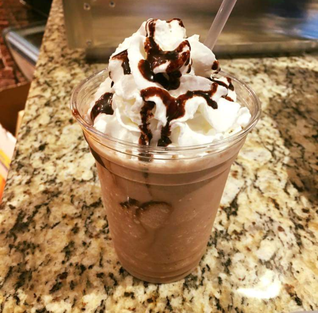 Chicas Cuban Cafe | restaurant | 208 W Howry Ave, DeLand, FL 32720, USA | 3864699969 OR +1 386-469-9969