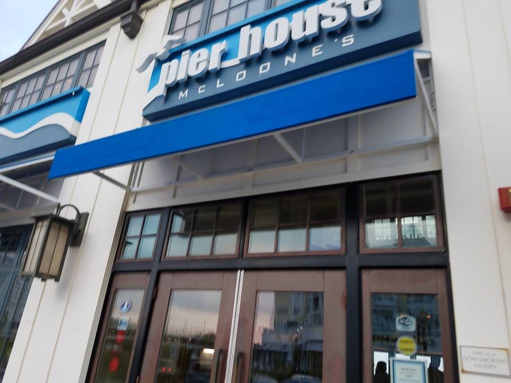 McLoones Pier House | restaurant | 1 Ocean Ave, Long Branch, NJ 07740, USA | 7329231006 OR +1 732-923-1006