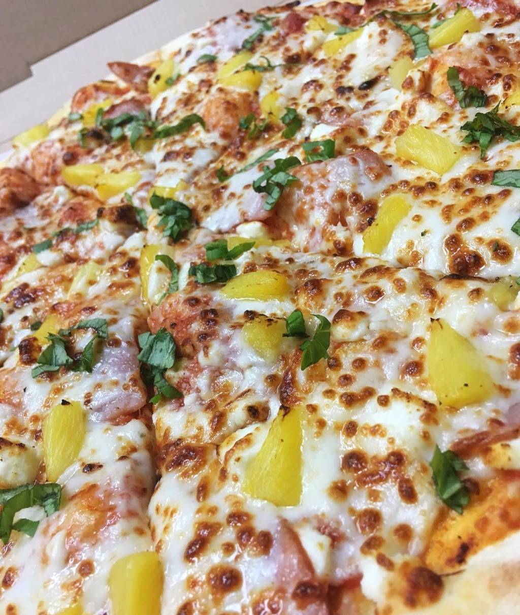 Mama Zs Pizza | meal takeaway | 8465 W Sahara Ave #114, Las Vegas, NV 89117, USA | 7029466262 OR +1 702-946-6262