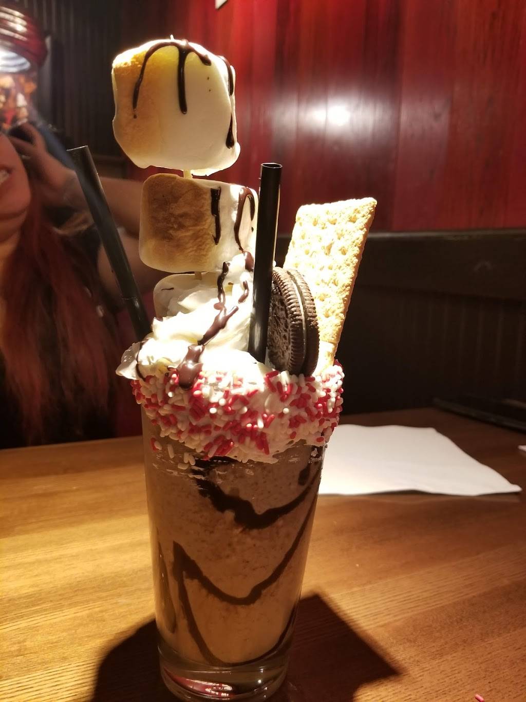 TGI Fridays | restaurant | 13071 Worldgate Dr, Herndon, VA 20170, USA | 7037879630 OR +1 703-787-9630