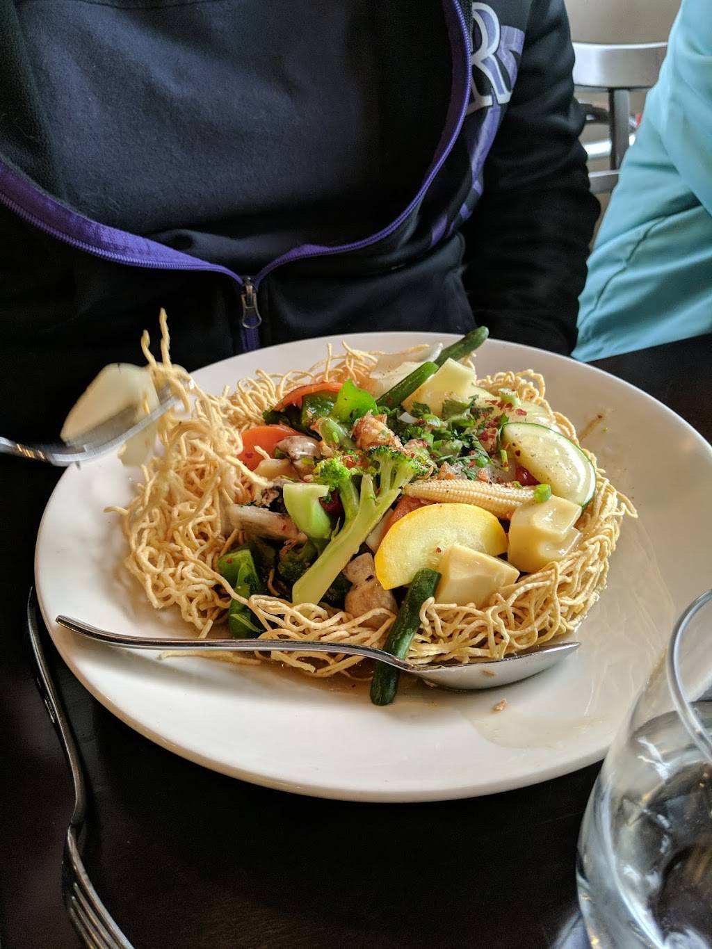 Saigon Bangkok | restaurant | 255 Buffalo St, Hamburg, NY 14075, USA | 7162021388 OR +1 716-202-1388