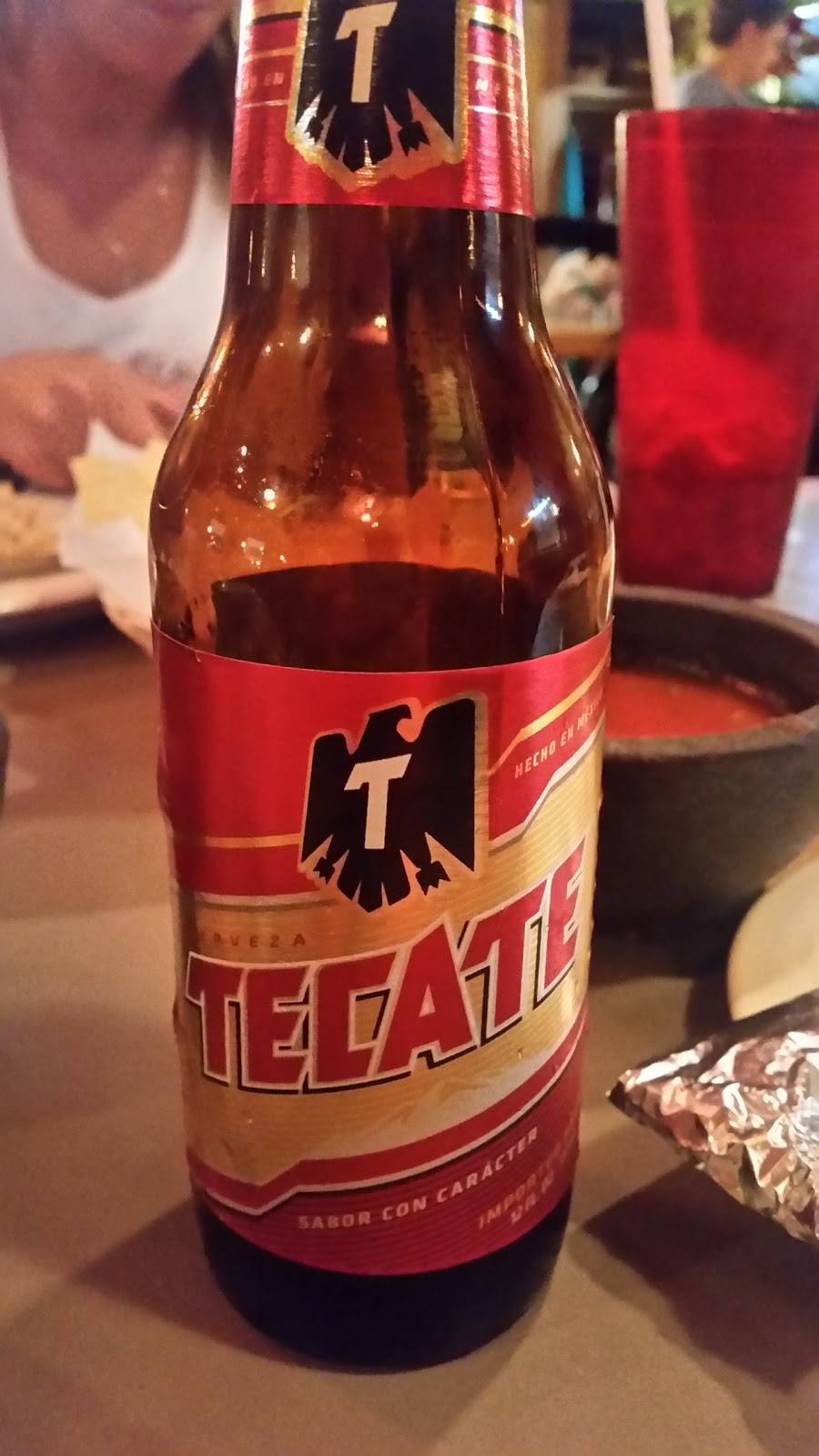 El Chile Poblano Mexican Restaurant | restaurant | 1649 S Memorial Dr, New Castle, IN 47362, USA | 7655294441 OR +1 765-529-4441