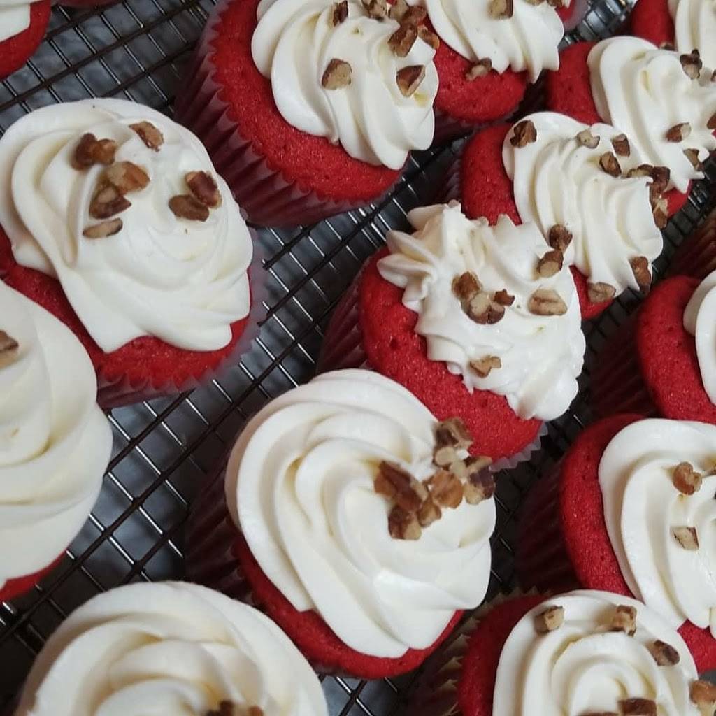 Chef Tia & Co | meal takeaway | 4955 W Washington St ste F, Indianapolis, IN 46241, USA | 3173001411 OR +1 317-300-1411