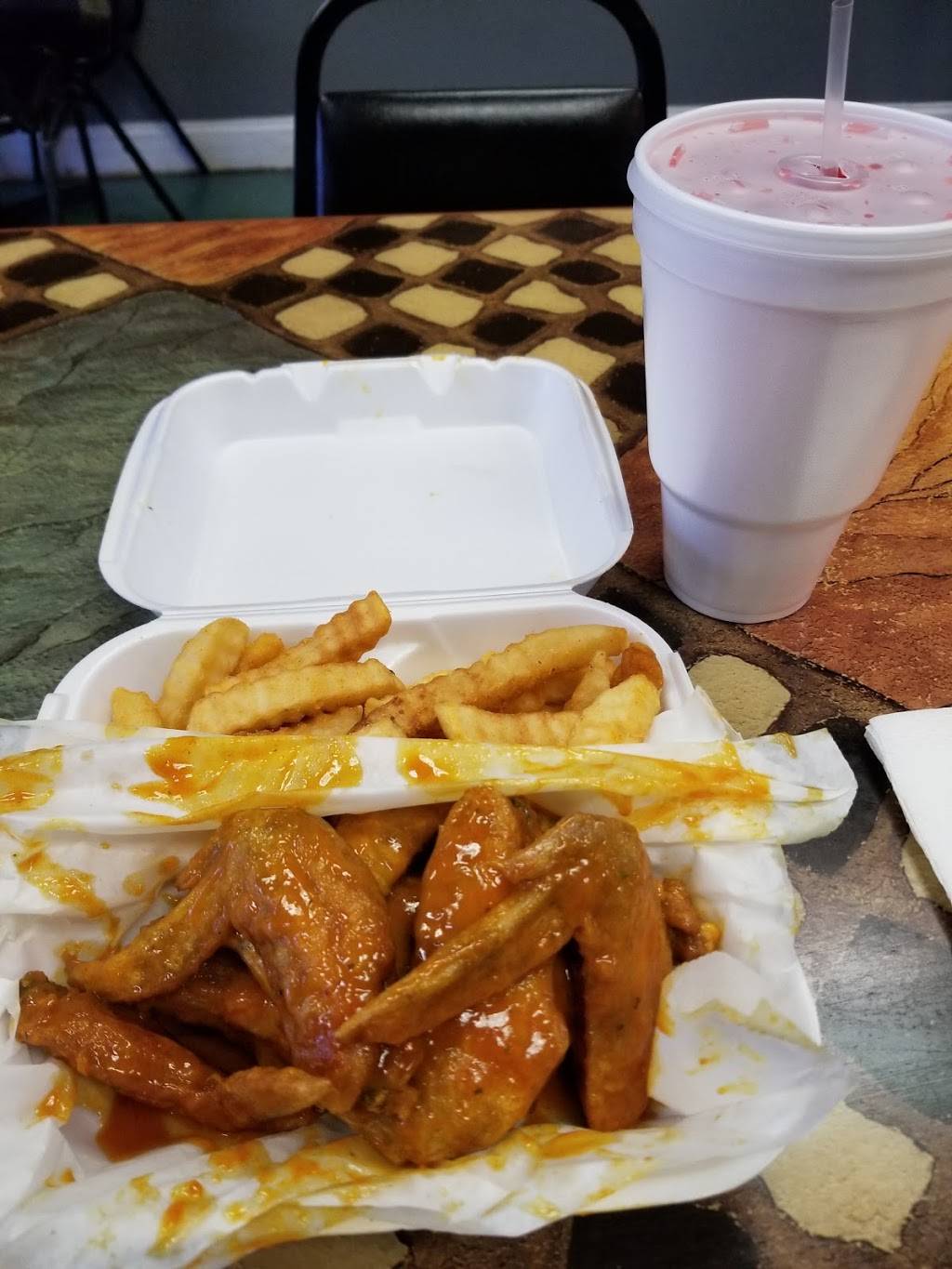 Kelvins Wings | restaurant | 8127-8195, Dexter Rd, Cordova, TN 38016, USA | 9015126548 OR +1 901-512-6548