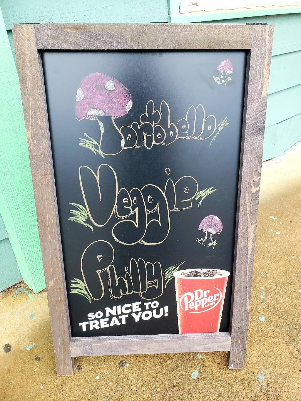 Route 36 Grill | restaurant | 3301 N Roan St, Johnson City, TN 37601, USA | 4237223136 OR +1 423-722-3136