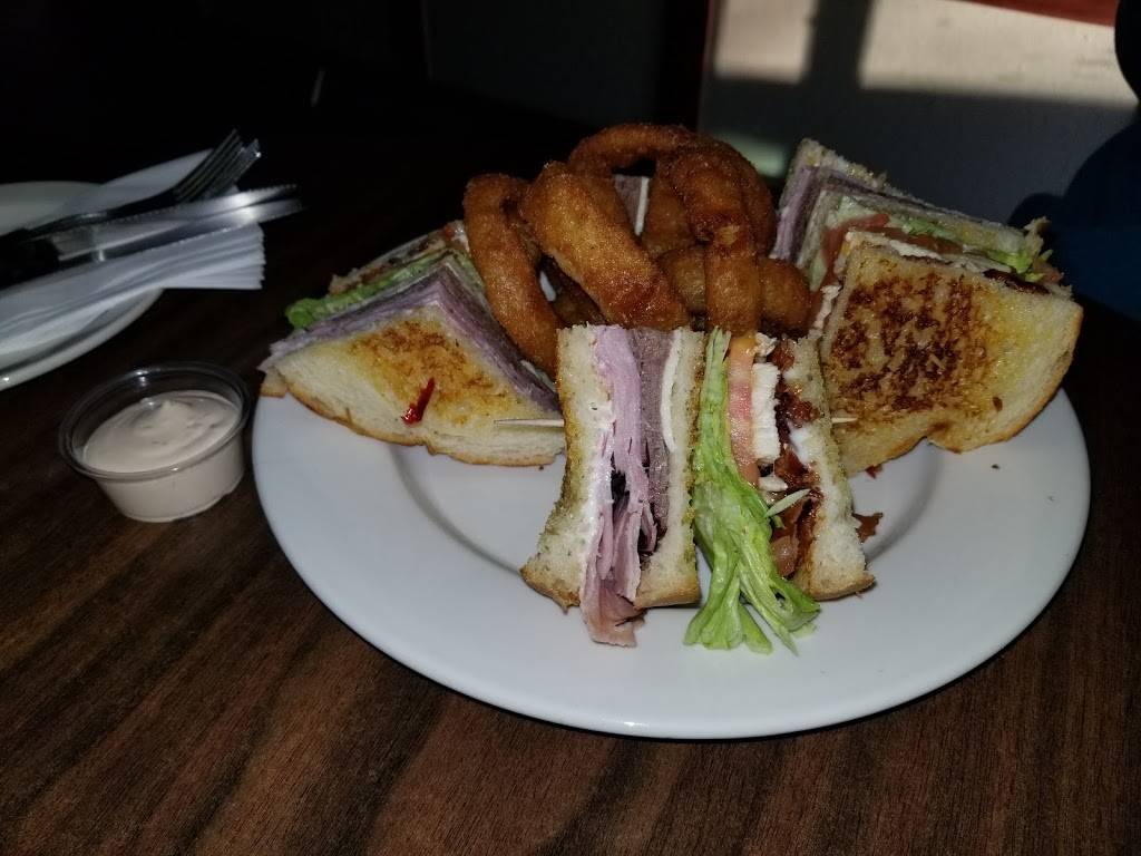 Irinas Bar and Grill | restaurant | 3375 Mission Ave J, Oceanside, CA 92058, USA | 7604335086 OR +1 760-433-5086