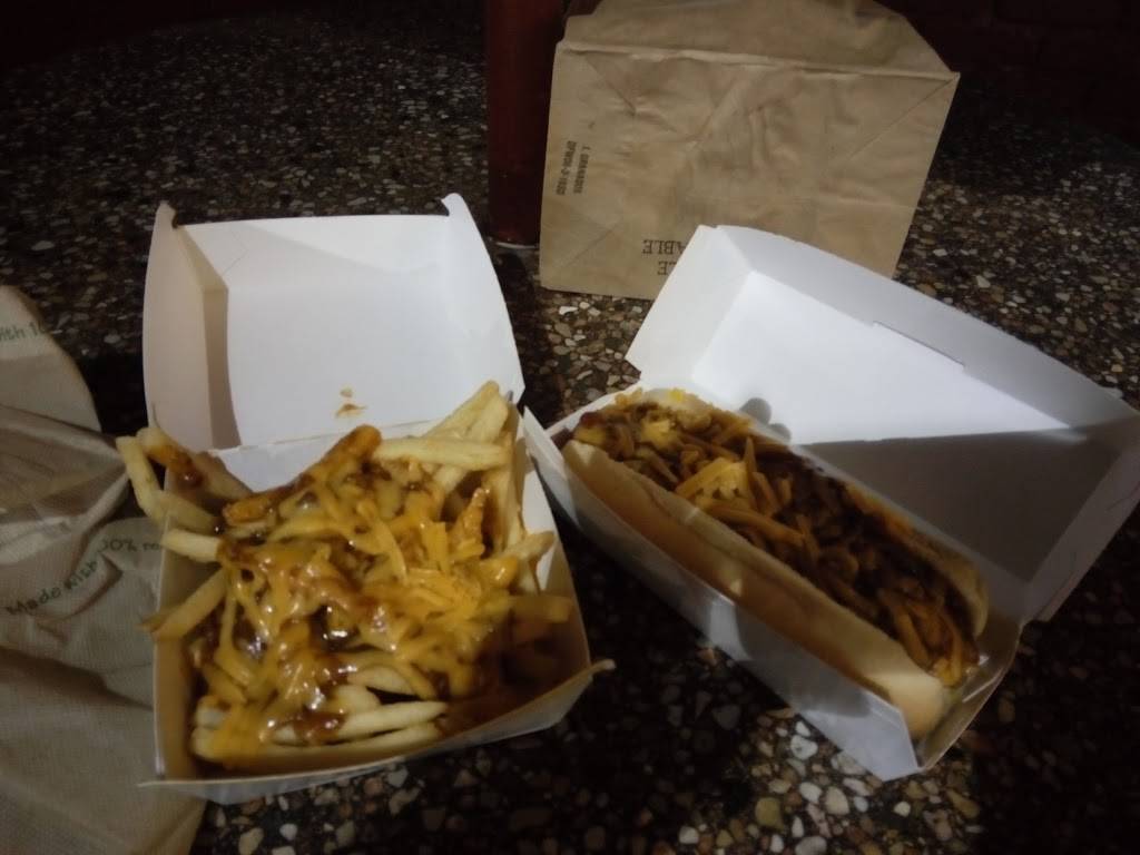 Wienerschnitzel | restaurant | 493 Broadway, Chula Vista, CA 91910, USA | 6194278406 OR +1 619-427-8406