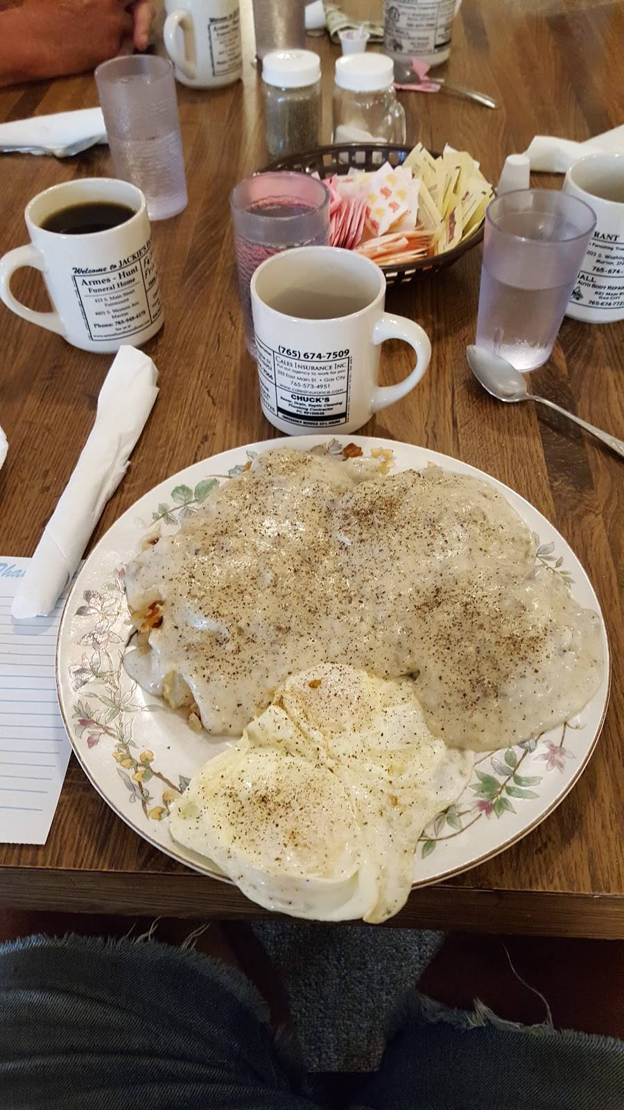 Jackies Family Restaurant | restaurant | 105 N Harrisburg Ave, Gas City, IN 46933, USA | 7656747509 OR +1 765-674-7509