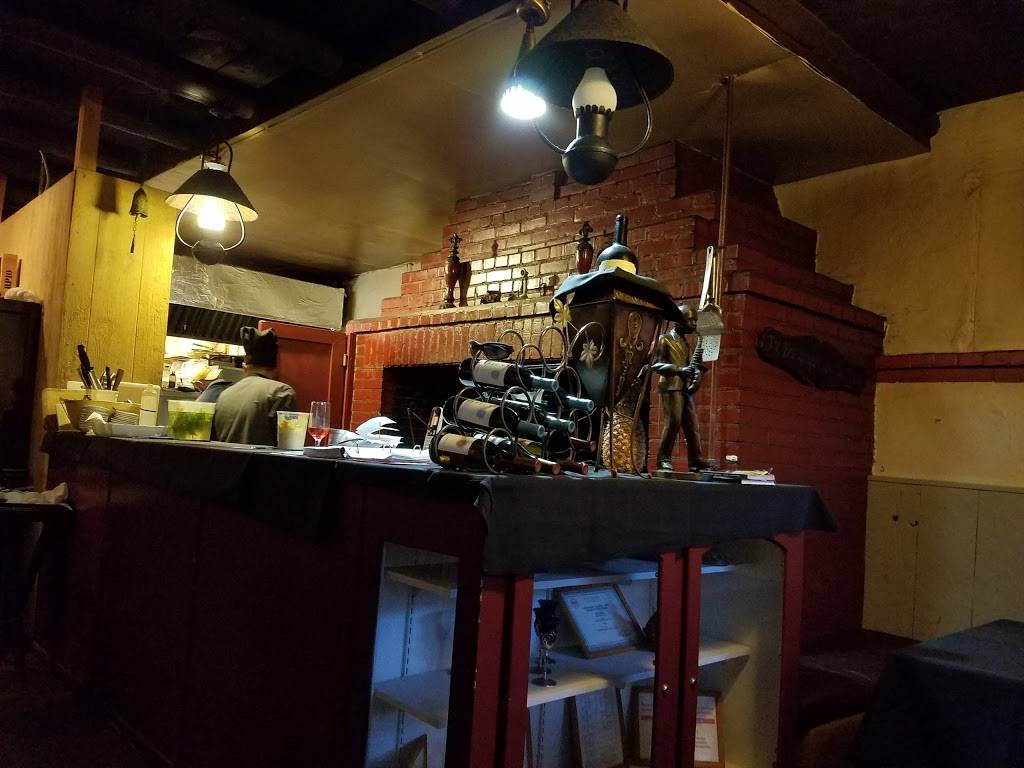 Antiquity Restaurant | restaurant | 112 Romero St NW, Albuquerque, NM 87104, USA | 5052473545 OR +1 505-247-3545