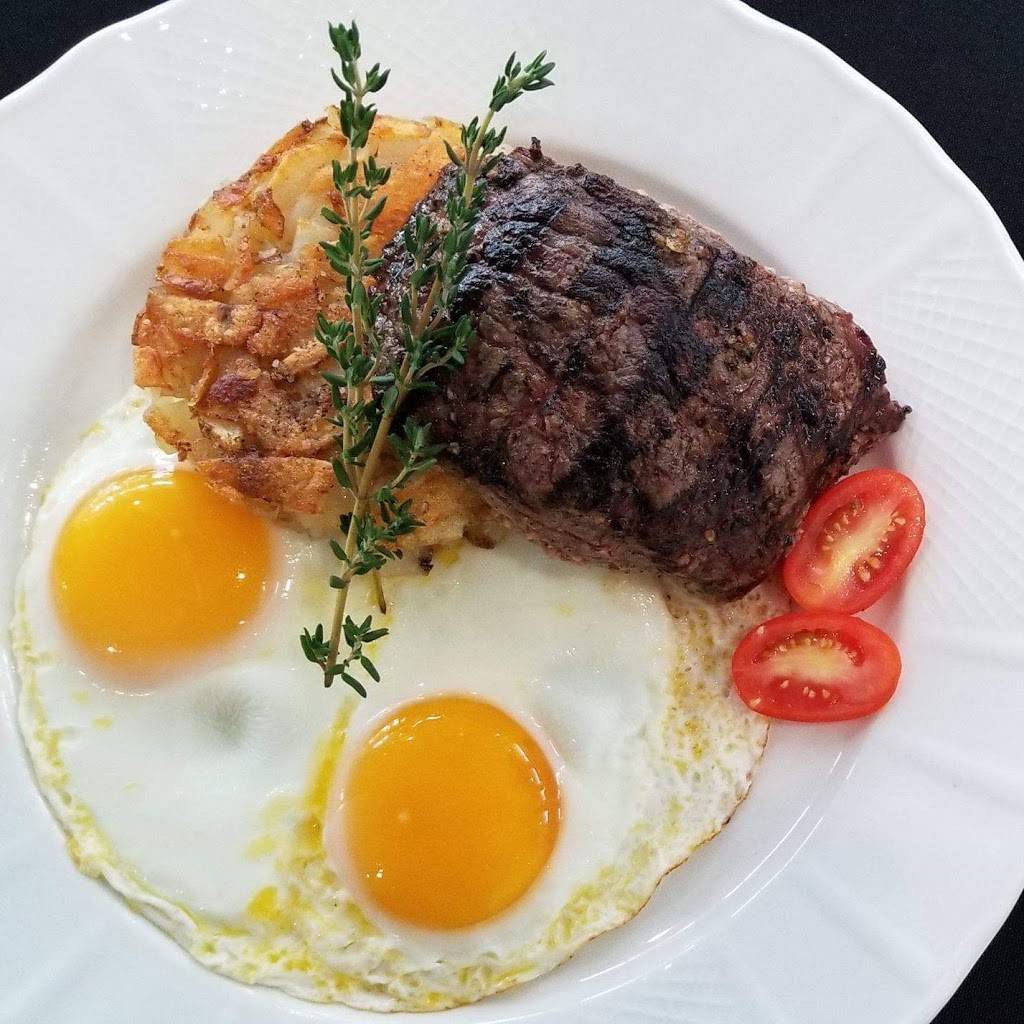 The Red Gill Bistro | restaurant | 4660 Salisbury Rd, Jacksonville, FL 32256, USA | 9046191208 OR +1 904-619-1208