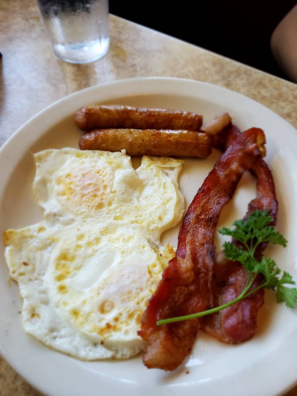 Santa Cruz Diner | restaurant | 909 Ocean St, Santa Cruz, CA 95060, USA | 8314267151 OR +1 831-426-7151