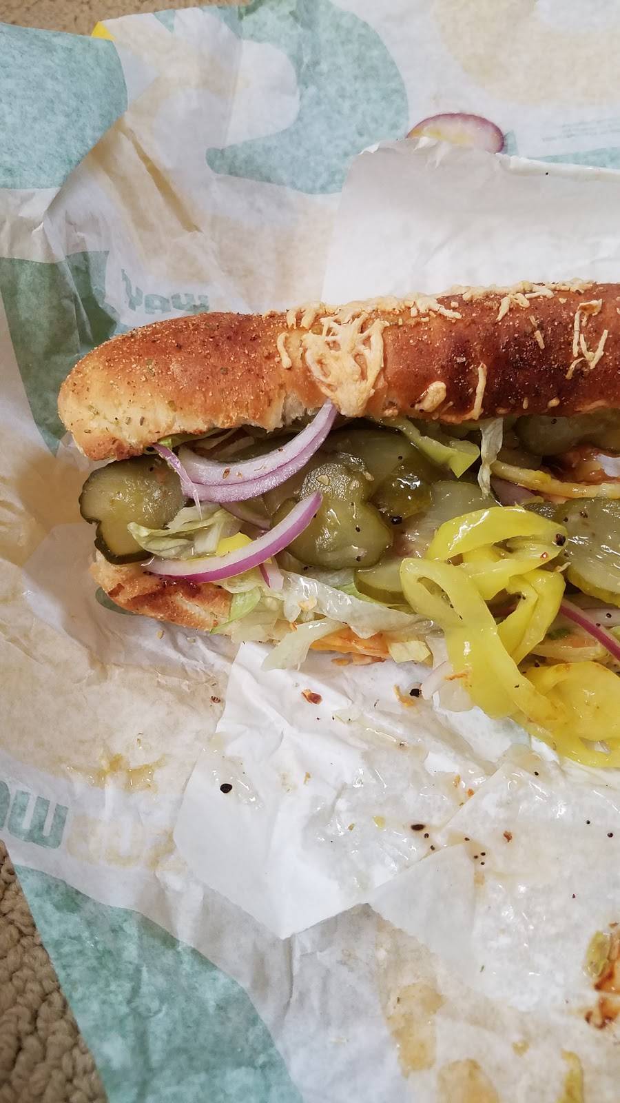 Subway Restaurants | restaurant | 6460 E Yale Ave, Denver, CO 80222, USA | 3037561244 OR +1 303-756-1244