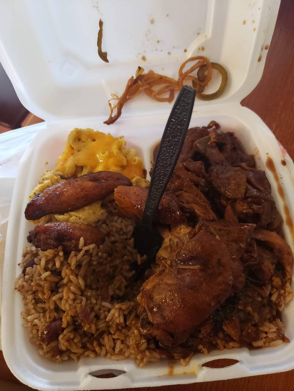 Island Vibes Kitchen | restaurant | 1955 GA-138 #1000, Conyers, GA 30013, USA | 7706790793 OR +1 770-679-0793